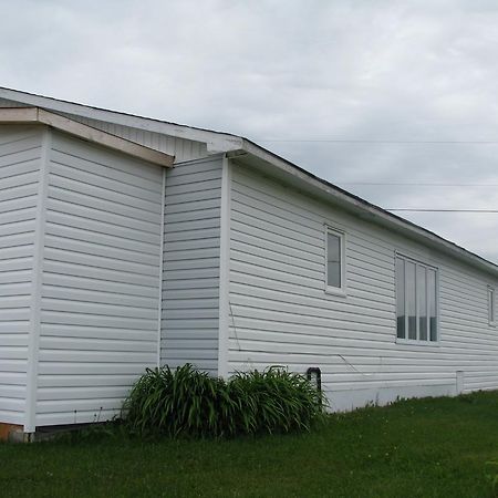 Right Off Da Boat B&B Channel-Port aux Basques Zewnętrze zdjęcie